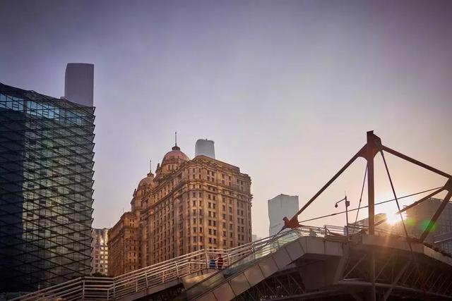 廣東推園區(qū)的生猛，超乎我的想象