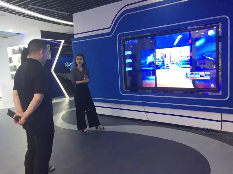 少海匯總經(jīng)理趙國(guó)鋒蒞臨臣通顧問(wèn)參觀考察